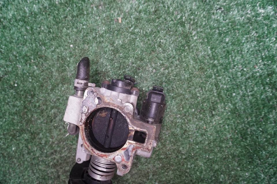 Chevrolet Impala 2003 2004 2005 carrocería del acelerador 3,4 L fabricante de equipos originales 137 k millas 431793 Foto 3 de 3