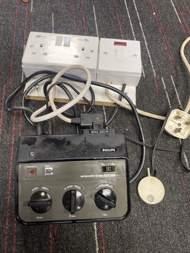 Philips Automatiktimer PDT 024 mit Lichtmesser