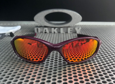 OAKLEY MINUTE 2.0 | DAMSON | FIRE RED POLARIZED