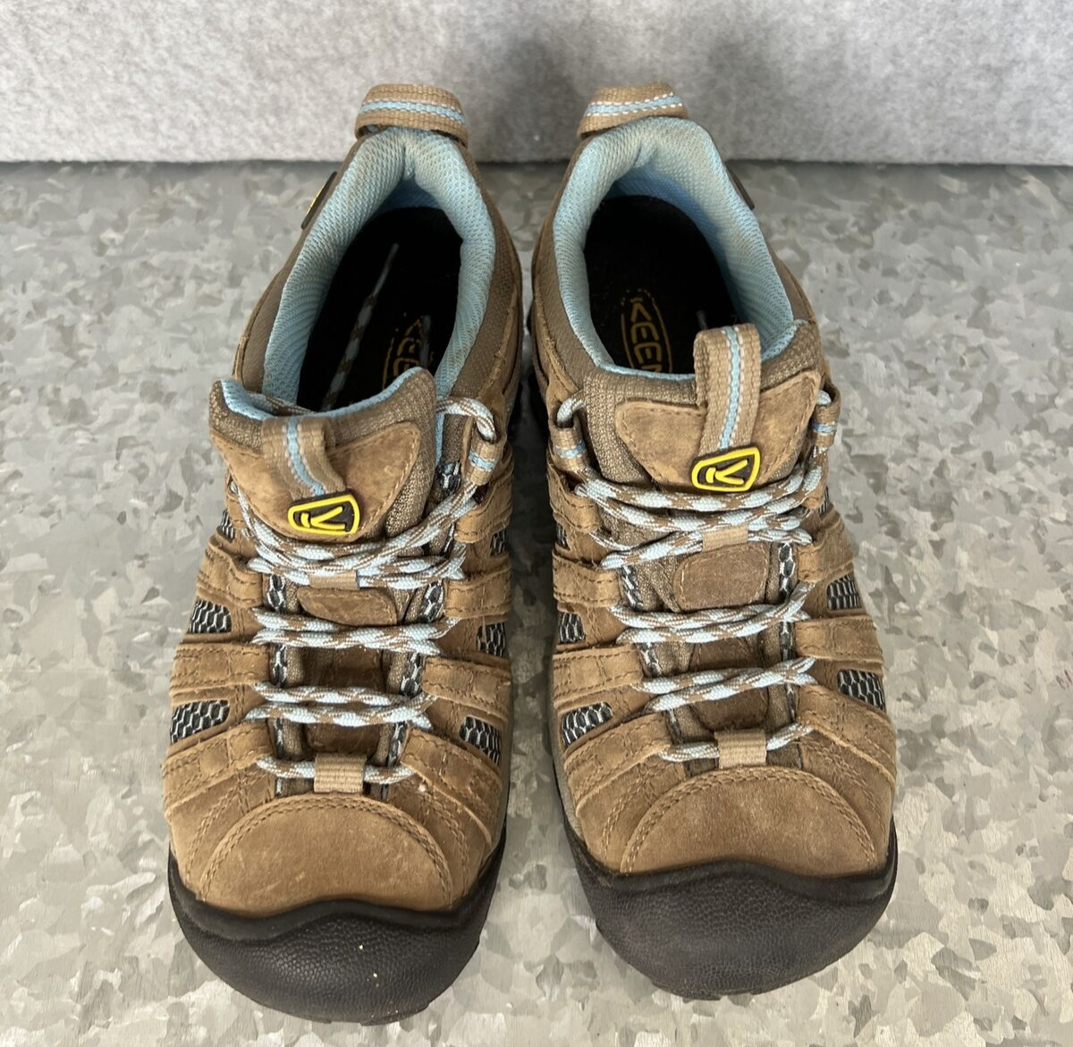 Stivali da trekking da donna Keen Voyager taglia 6 5 US marroni stringati outdoor natura