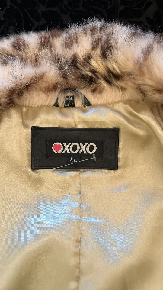 XOXO Coat - Image 4 of 4