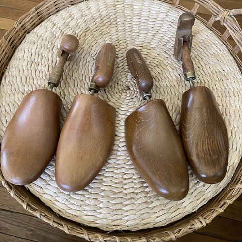 2 pairs BALLY Switzerland Adjustable Cedar Wood Shoe Trees - Mens Medium 9?