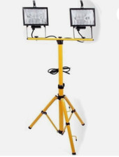 Work Site Flood Light - Twin Head 500w Halogen (tripod double)