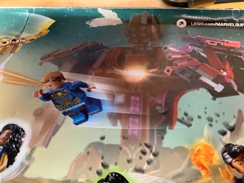 LEGO Marvel The Eternals in Arishems Shadow 76155 NEW Sealed (Damaged Box) - Picture 11 of 12