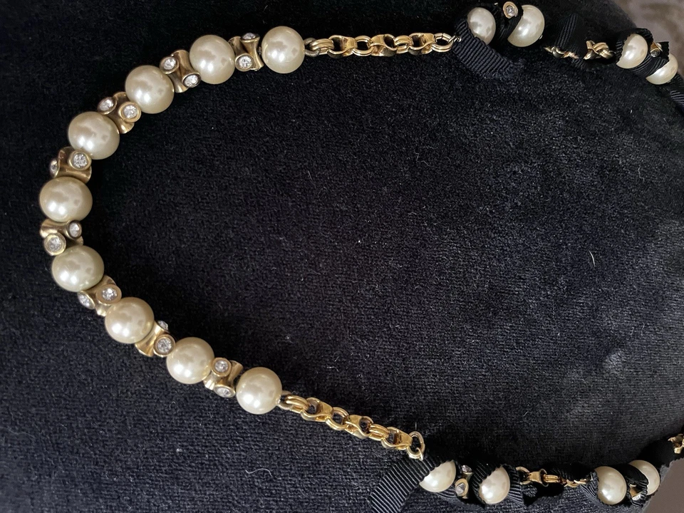 J.Crew New Vintage Black Ribbon Cream 人造珍珠水钻金色领带项链 — 第 3/4 张图片