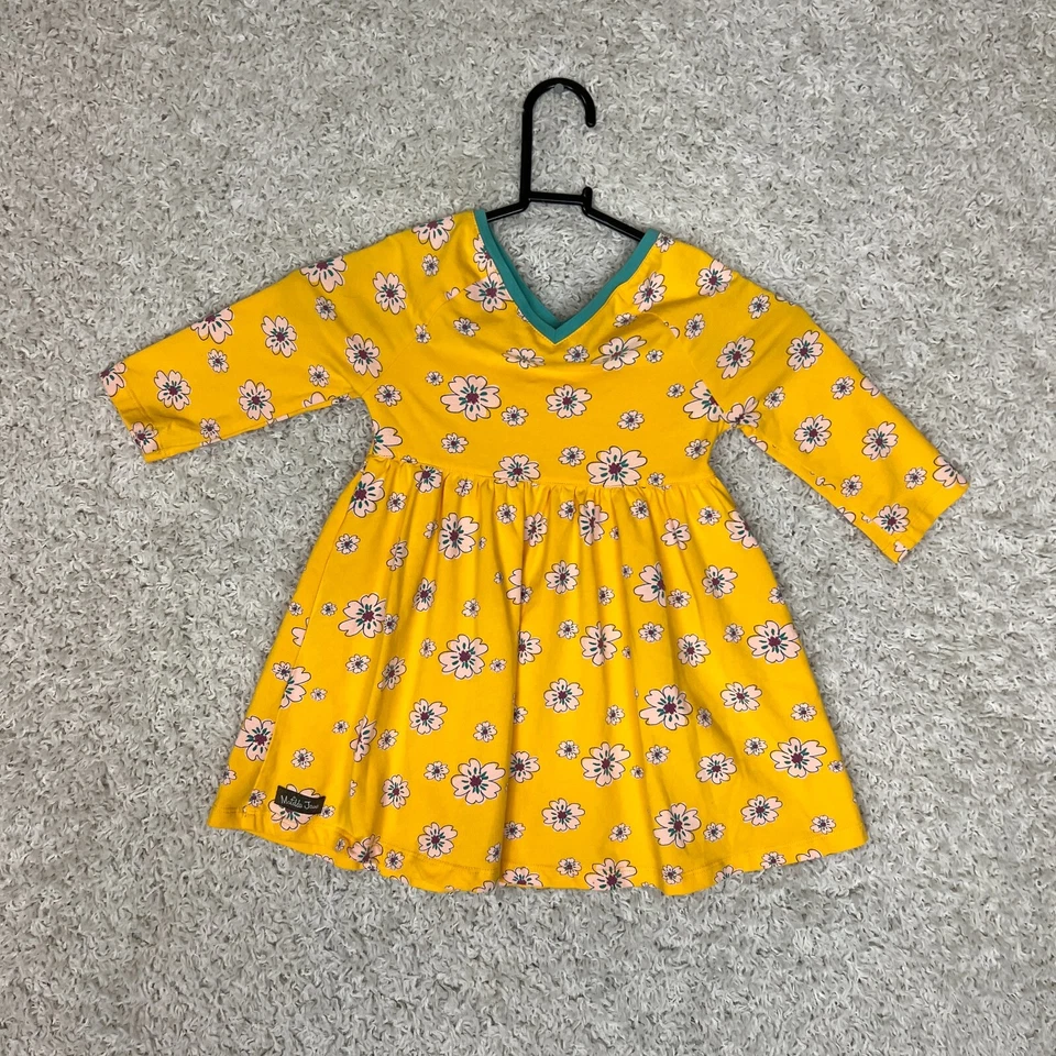 Vestido Matilda Jane Field Tripper Niñas 4 Amarillo Floral Informal Cuello en V Cottagecore Foto 4 de 4