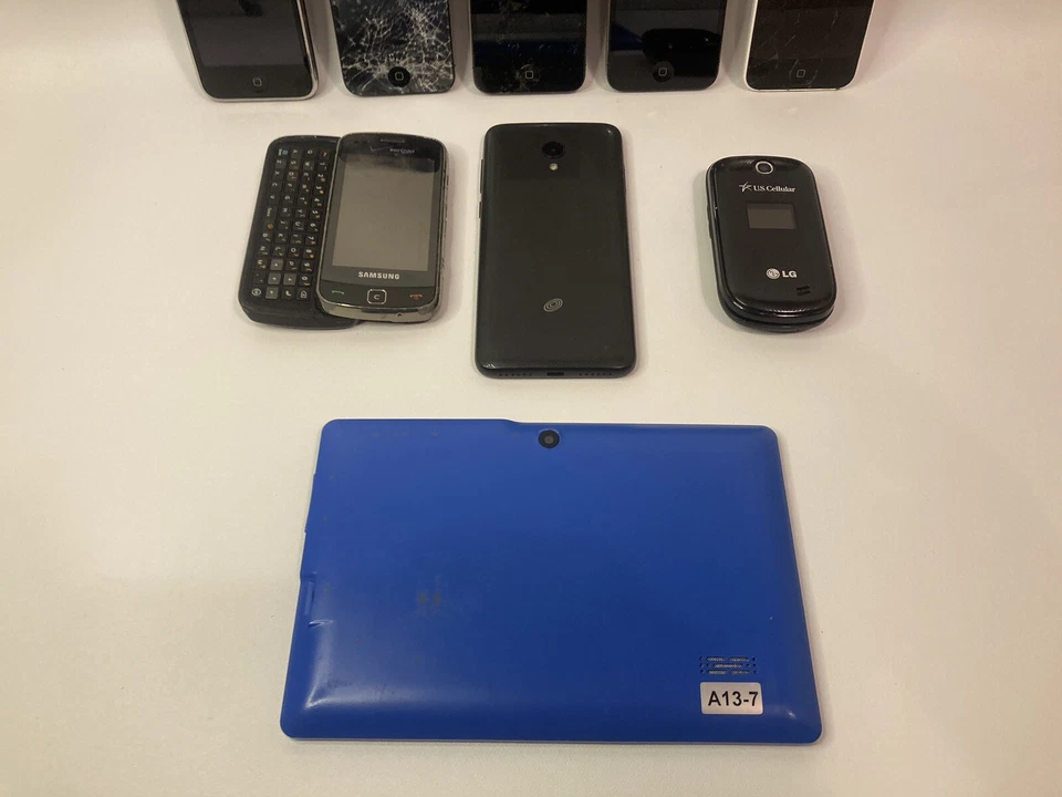 Lote Teléfono (8) 1 Tablet, iPhone 3G, 4,5 Necesita Reparación Piezas Rotas Foto 4 de 4