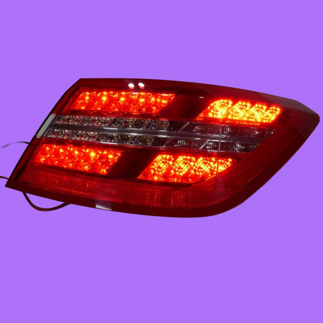🟩10-13 Mercedes W207 E550 E350 Outer Tail Light LED Lamp Right Passenger OEM