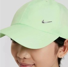 Nike Dri-FIT Club Kids' Unstructured Metal Swoosh Cap Vapour Green One Size