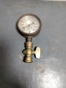 VINTAGE REGO 0-300 GAS PRESSURE GAUGE WITH VALVE BRASS STEAM 2 1/2" GUAGE GAGE 