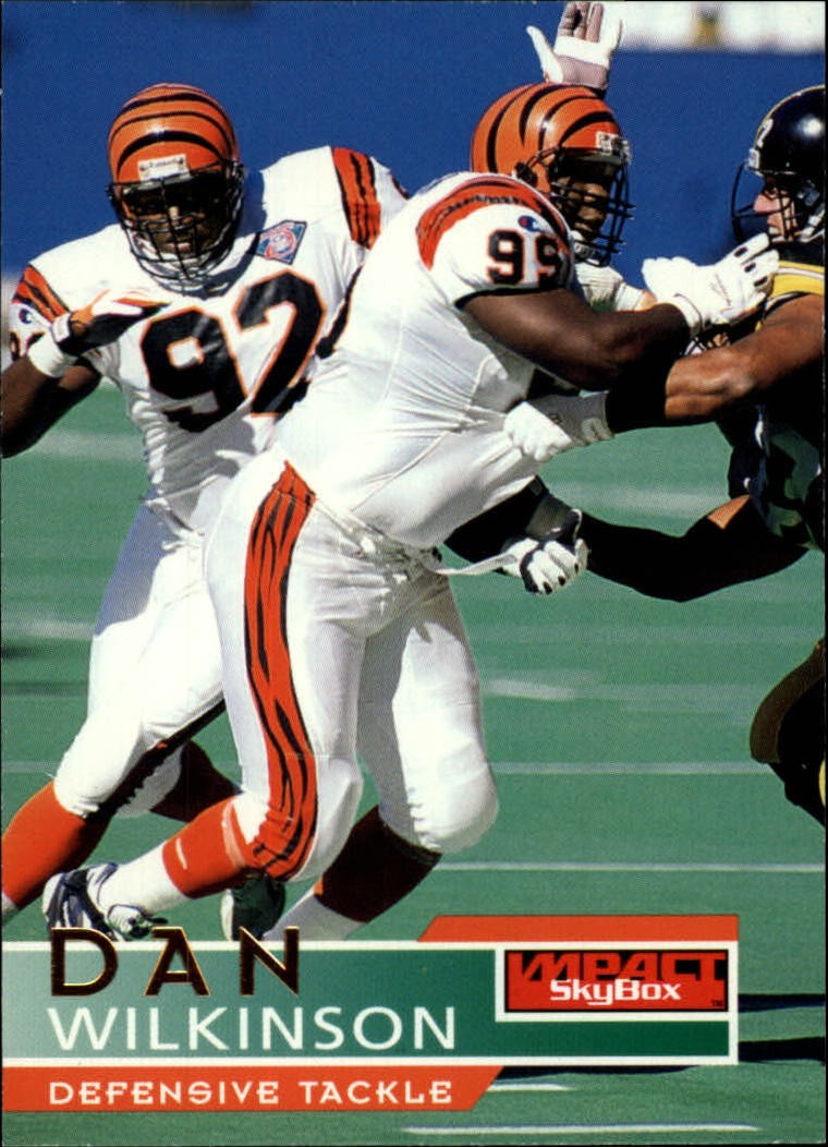 1995 SkyBox Impact #28 Dan Wilkinson - FB