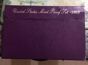1989 Clad Proof Set U.S. Mint Original Government Packaging-Some Toning