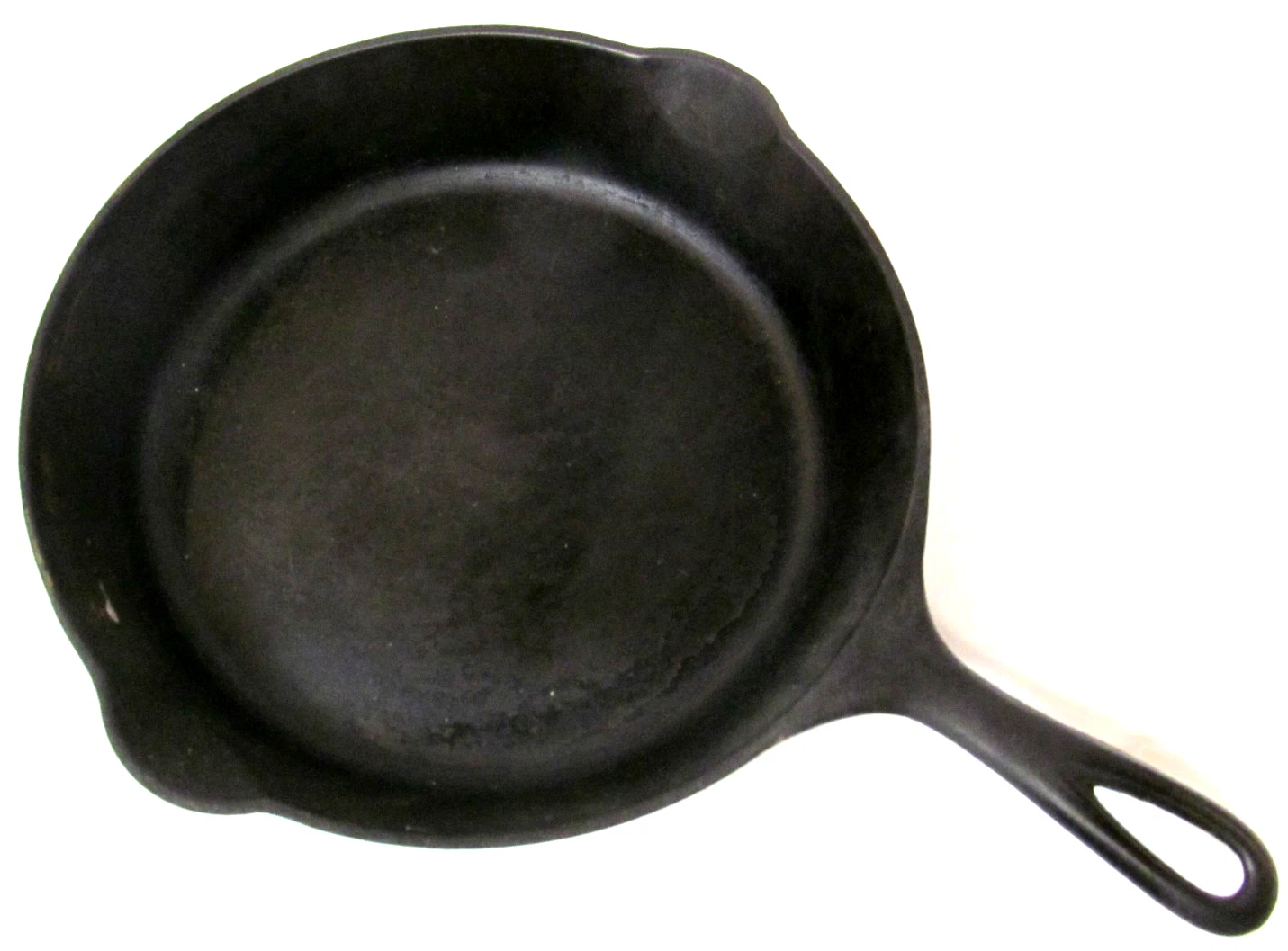 Griswold "Erie" Slant Logo 701A Antique Cast Iron Skillet w Heat Ring 1920-1929
Opens in a new windo