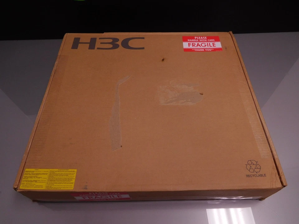NEW H3C S5600-50C-PWR LS-S5600-50C-OVS 48-Port PoE Gigabit Switch - Image 3 of 3