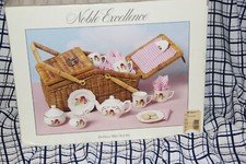 Picnic Basket, 10pc Mini Tea Set, Noble Excellence, Picnic Basket, 10pc Mini Tea