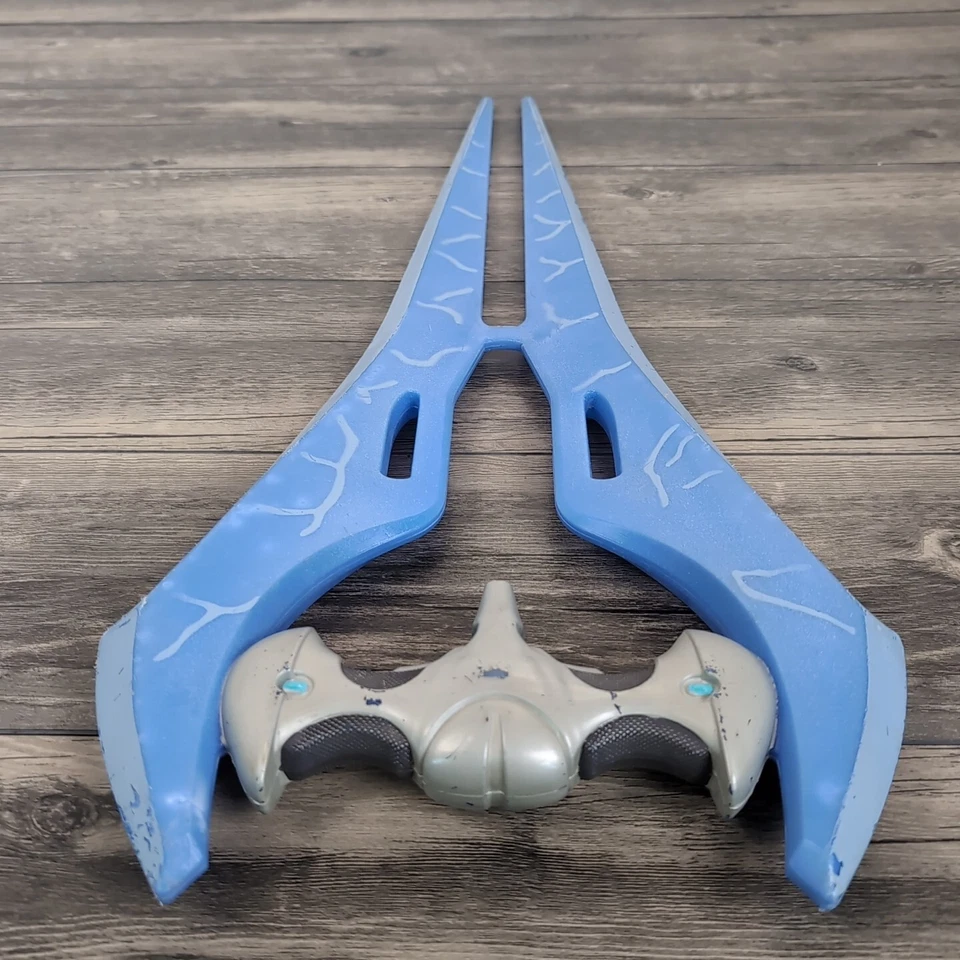 Halo Energy Sword Cosplay Halloween Costume Prop 2017 Disguise Microsoft 25" Toy - Image 3 of 4