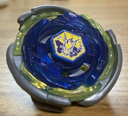 Hasbro Beyblade Metal Fury BB-105 