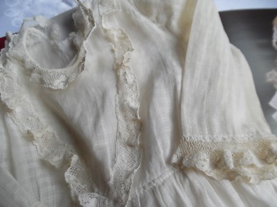 POUPÉE TRÈS ANCIENNE belle tête porcelaine marquée  1000. 5.  - Jumeau ? EUR 250,00 - FR