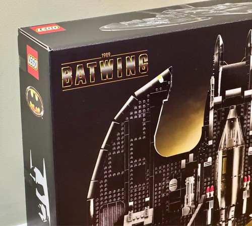 LEGO 76161 DC SUPERHEROES BATMAN 1989 BATWING - BRAND NEW SEALED SET - Picture 2 of 10