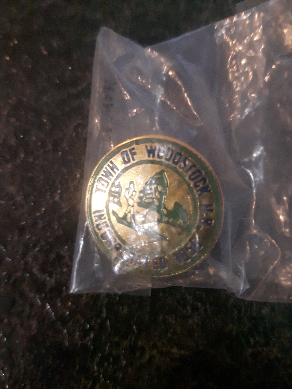 Picture 1 of 2