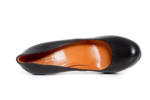 Gucci Z1644* Women's Black Leather Platform Round Toe Pumps Size 38.5 / 8.5 US - Picture 3 of 8