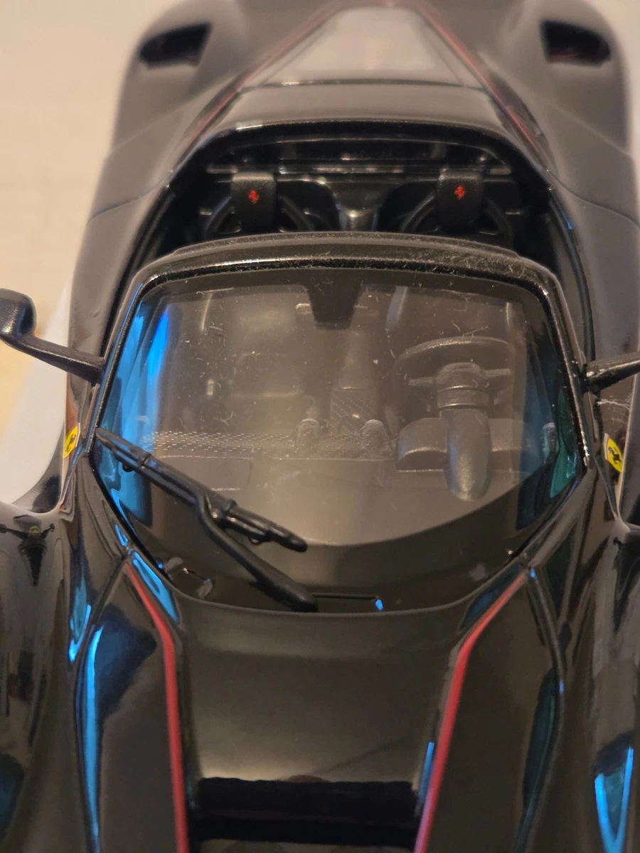 2017 LAFERRARI APERTA 70TH ANNIVERSARY BLACK 1:24 DIE-CAST MAISTO ASSEMBLY LINE