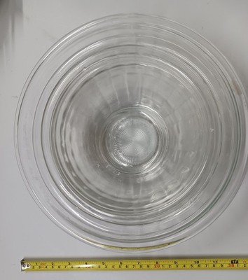 Vintage Clear Set Of Clear Nesting PYREX Bowls # 322, 323, and 325