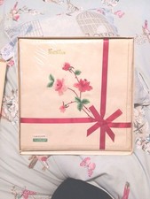 Vintage Irish Embroidered  Table Cloth And Four Napkins