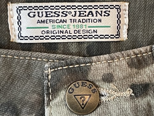 Vintage Guess Jean Shorts Women Size 30 (29x2.5) Green Floral Camo 1990s - Picture 2 of 13