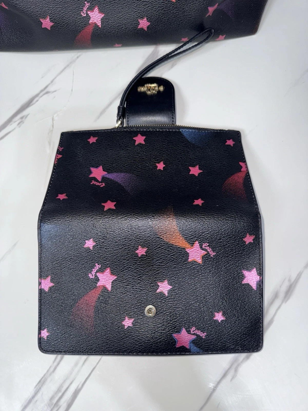 Borsa Coach Gallery con stampa stella discoteca con portafoglio abbinato