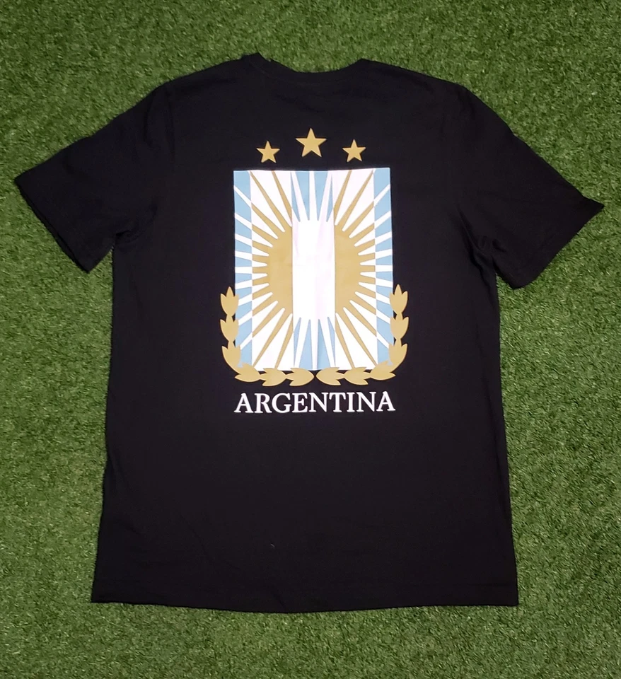 Men's Adidas Argentina National Team Crest Soccer T-Shirt Medium New NWT - Image 2 of 3