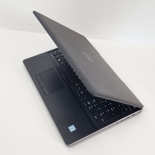 Dell Precision CAD Gaming Laptop 15.6" i7 32GB RAM 1TB SSD Quadro M1200 7520 - Picture 6 of 11