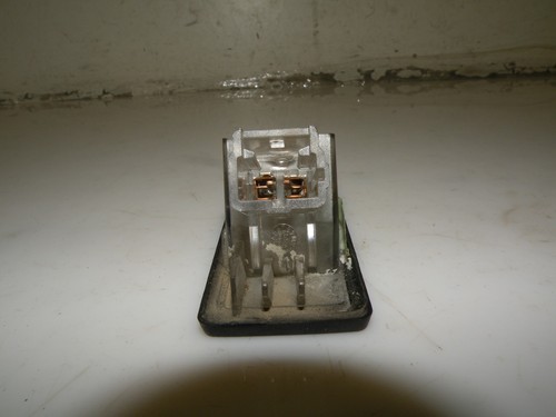 RENAULT ESPACE 2005 REAR TAILGATE LICENCE NUMBER PLATE LIGHT LAMP 8200013577B - Picture 4 of 4