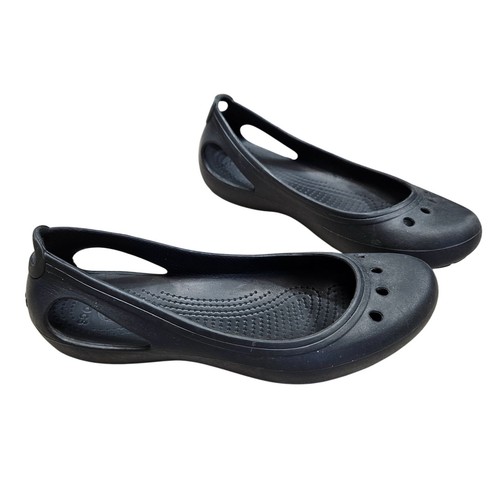 Crocs Black Slip-On Flats Womens Size 8 Lightweight Casual Comfort Shoes