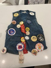 vintage Levi's Panatela denim vest chili cook-off pins And Ribbons 70-90s