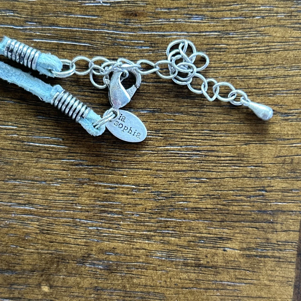 Collar Lia Sophia Abulón Concha Esmalte Gamuza Cordón Distintivo Plata Tonos Tierra Foto 4 de 4