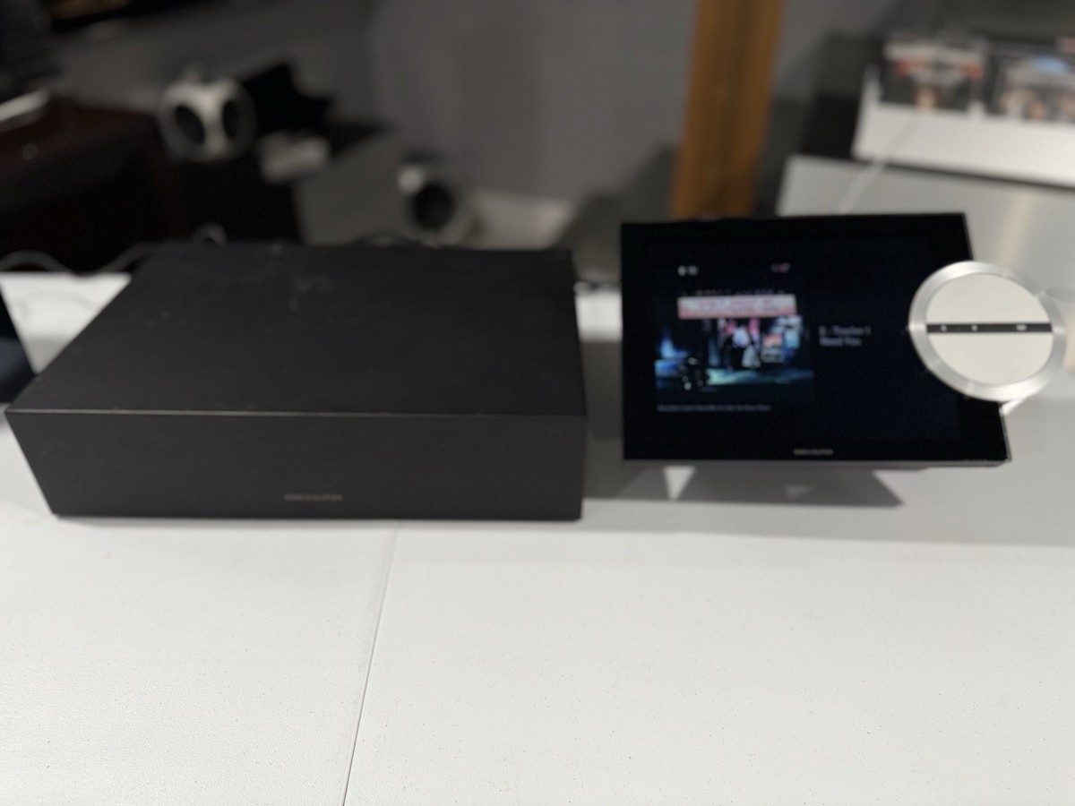 スピーカー・ウーファー BANG&OLUFSEN Beo Sound5/Beo Master5 スピーカー・ウーファー BANG&OLUFSEN Beo Sound5/Beo Master5