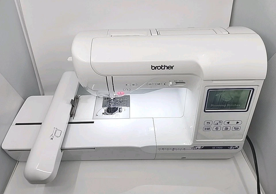 Máquina de coser y bordar Brother SE1900 - blanca Foto 3 de 4