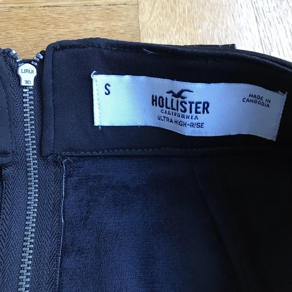 Hollister Black Faux Leather Size S Short Belted High Waist Mini Skirt New - Image 4 of 4