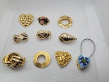 Vintage To Modern Scarf Clip.