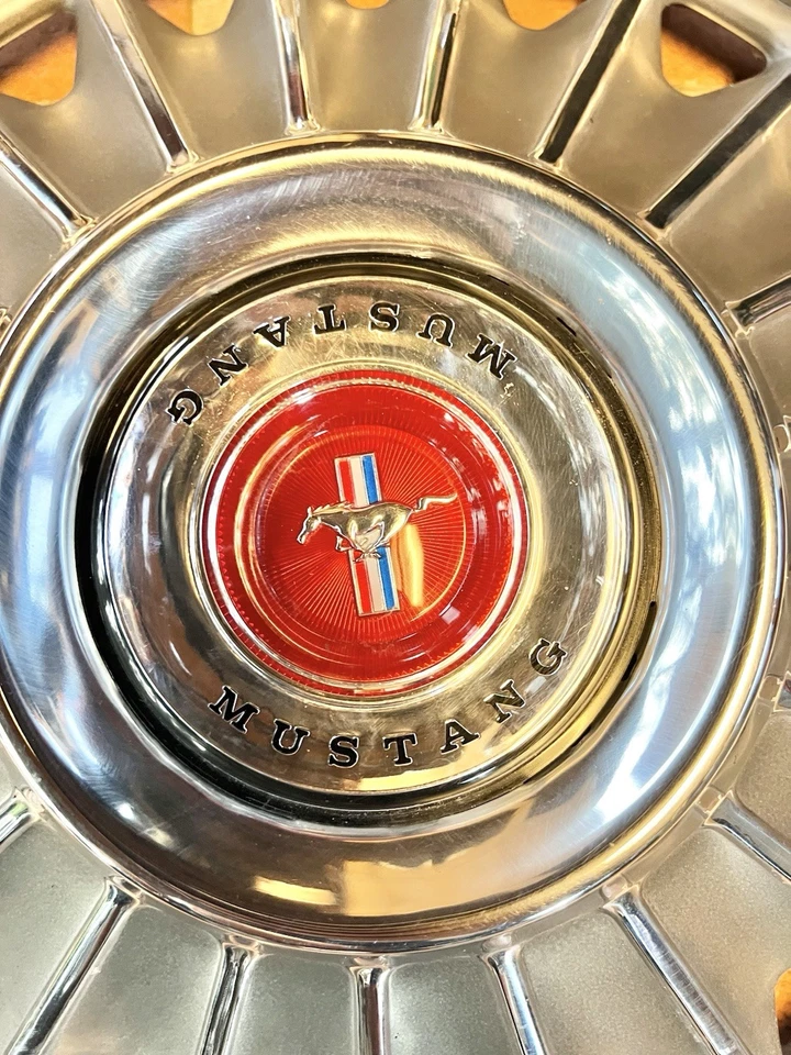老式福特野马轮毂盖保护套部件 C7ZA-1130 复古 1967 年原始设备制造商 14 英寸套装 (4) — 第 3/4 张图片
