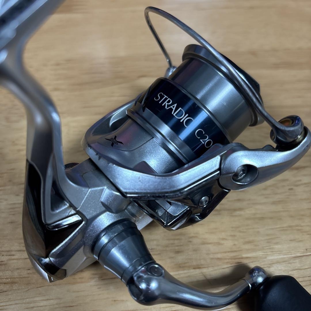 シマノ　ストラデイック　C2000HGS スピニングリール Amazon | シマノ(SHIMANO) スピニングリール 15 ストラディック