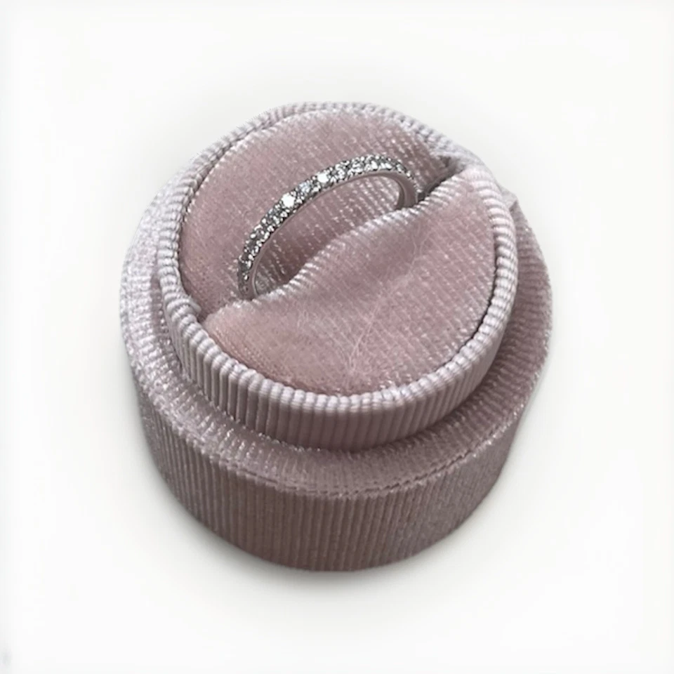 Anillo de compromiso de oro blanco de 18k conjunto de alianza de boda con diamantes reales Foto 4 de 4