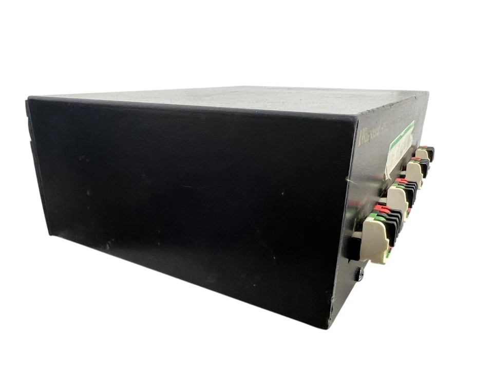 SELECTOR DE ALTAVOCES RUSSOUND SDB 2.1 SONIDO RUSS con Conectores  Foto 2 de 4