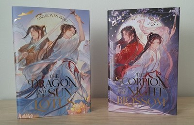 Amélie Wen Zhao: The Three Realms Illumicrate Exclusive SIGNED Set (2 Books)