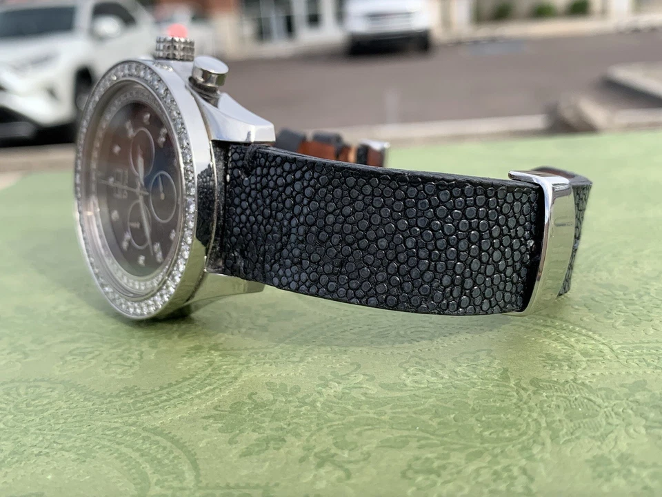 Relógio de quartzo Dibur Diamond preto MOP 47mm cronógrafo - LEIA - Imagem 2 de 4