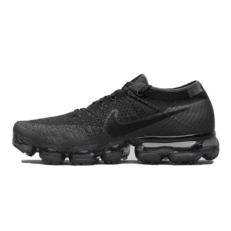 NEW Nike Air Vapormax Flyknit Triple Black Men s Size 10.5 Rare