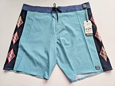 Billabong Men's 38 D Bah Board Shorts Blue Aqua Green Air Lite Boardies NWT