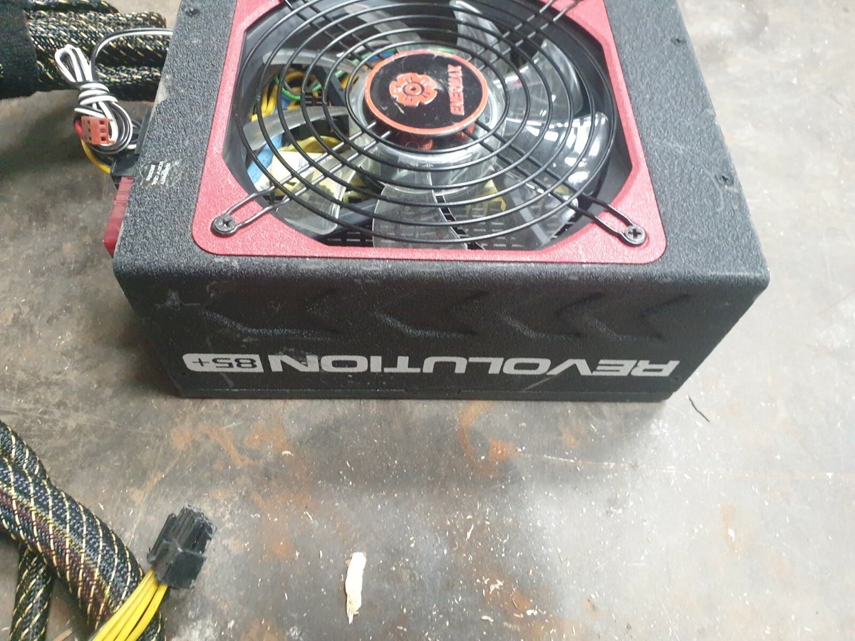 ENERMAX REVOLUTION 85+ ERV1050EWT 1050W POWER SUPPLY