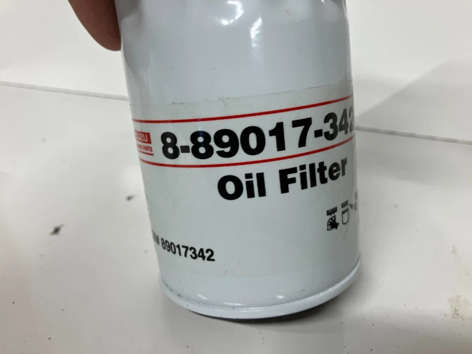 Filtro de aceite de motor original Isuzu GM 89017342 - Nuevo Foto 3 de 4